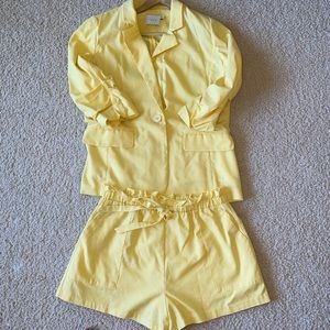 Large Vici Set: Shorts and Blazer